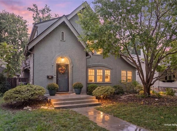 7205 Madison Avenue, Kansas City, MO 64114