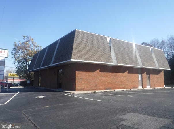 2089 S DUPONT HWY, DOVER, DE 19901