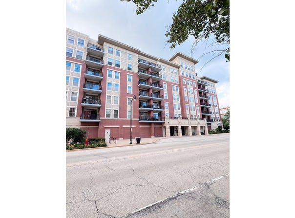 656 Pearson Street, Des Plaines, IL 60016
