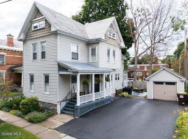 7 W Notre Dame Street, Glens Falls, NY 12801