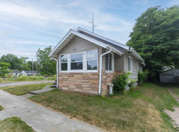 502 S 28th Street, South Bend, IN 46615