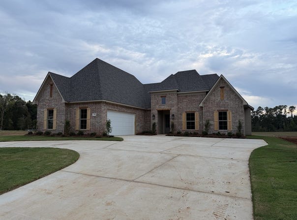 304 Coyote Run, Haughton, LA 71037