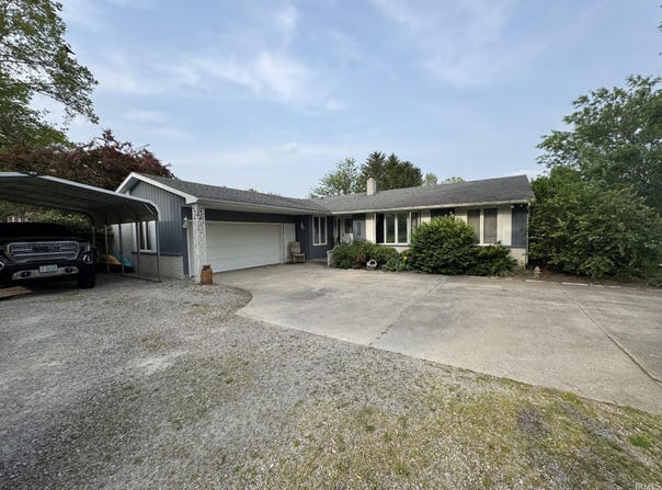 5002 N Webster Road, New Haven, IN 46774