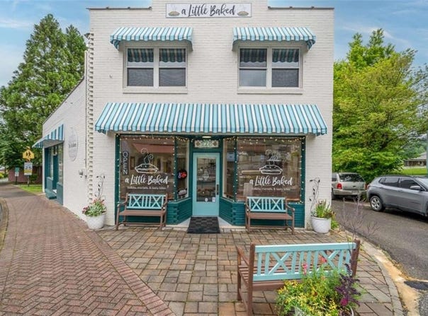 128 Main Street N, Ellijay, GA 30540