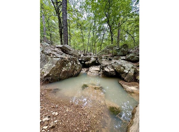 1 NW 186th Road, Wilburton, OK 74578