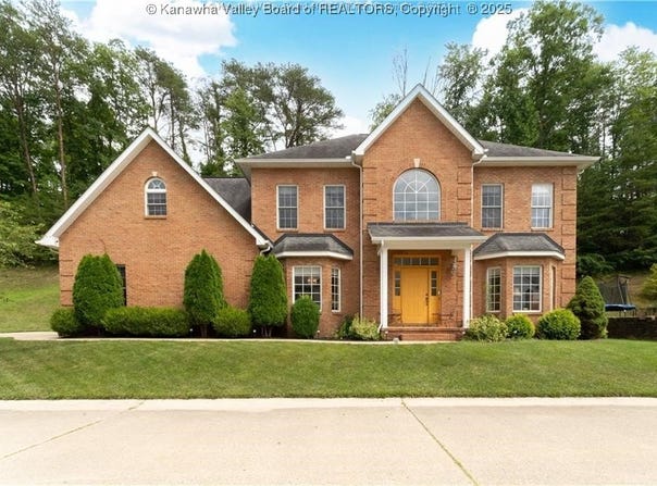 219 Southern Woods Drive, South Charleston, WV 25309