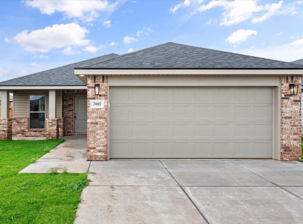 7007 12th Street, Lubbock, TX 79416