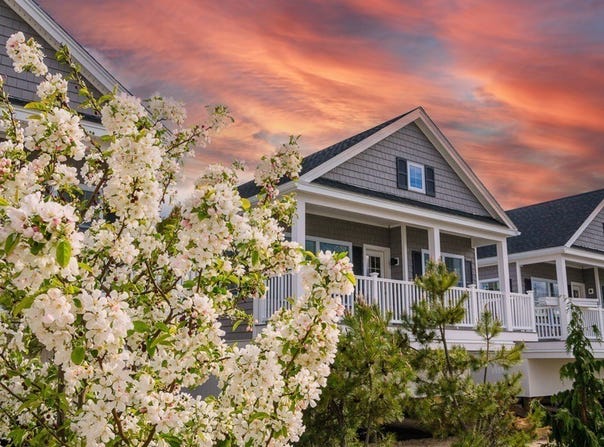44 Railroad Ave, Salisbury, MA 01952