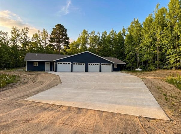 205 Ridgeway Lane, Walker, MN 56484
