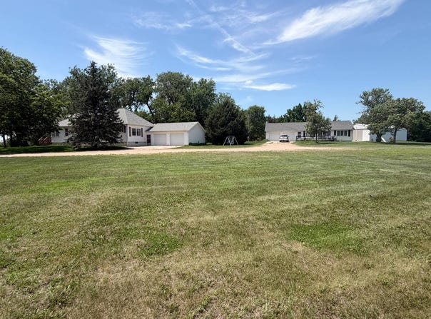 52351 848 Road, Neligh, NE 68756
