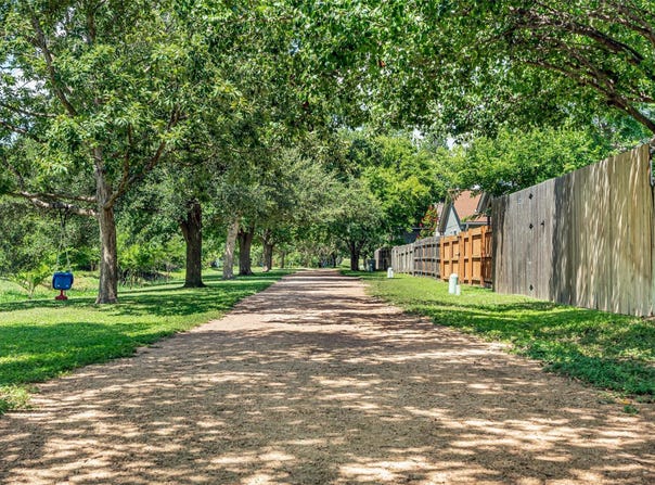5909 Kevin Kelly PL, Austin, TX 78727
