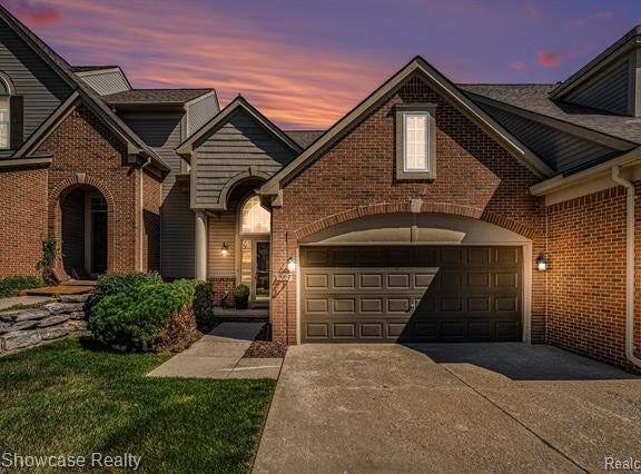 9064 Rhyan Road, White Lake, MI 48386