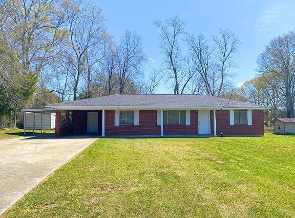 410 Harrison St, Ellisville, MS 39237
