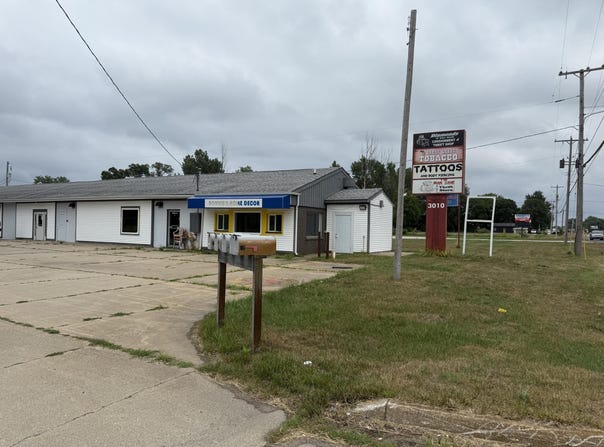 3010 E Apple Avenue, Muskegon, MI 49442