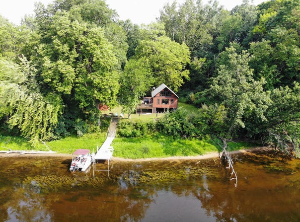 998 W Thompson Street, Newaygo, MI 49337
