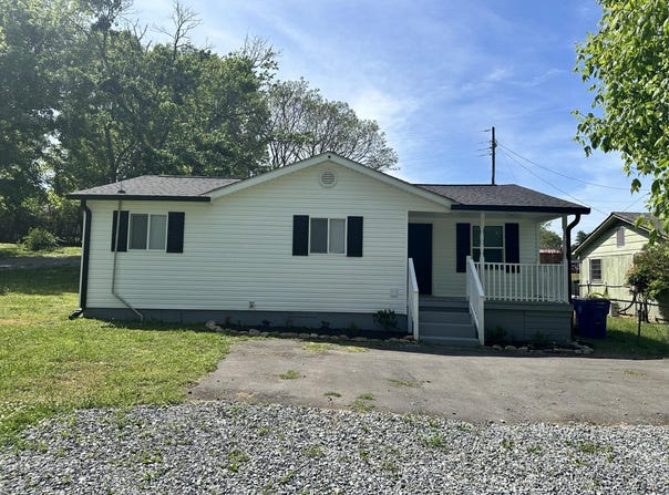 1530 Aurora Avenue SE, Cleveland, TN 37311