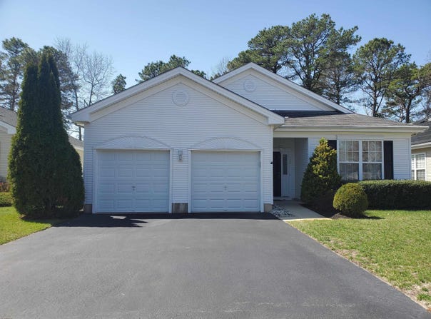 130 Warwick Road, Galloway Township, NJ 08205-6650