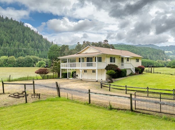 3333 BULLOCK RD, Oakland, OR 97462