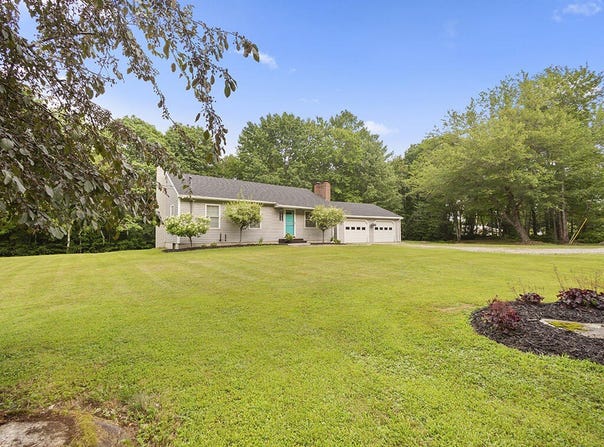 20 Nickerson Lane, Rome, ME 04963