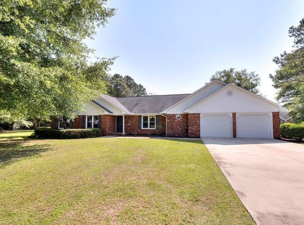 2935 Hermitage, Sumter, SC 29150