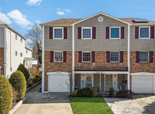 72-21 244th Street, Little Neck, NY 11362
