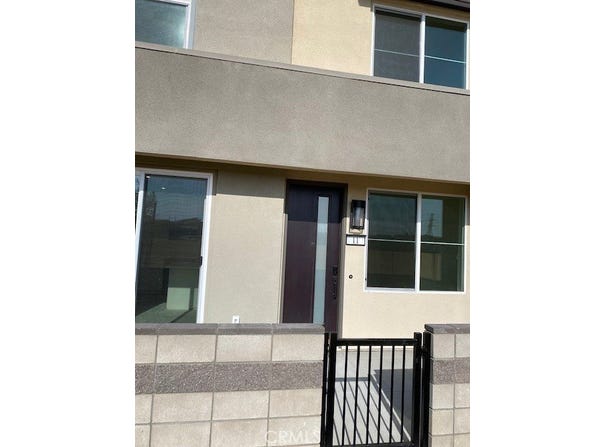 3678 S. Eichler Paseo #11, Ontario, CA 91761