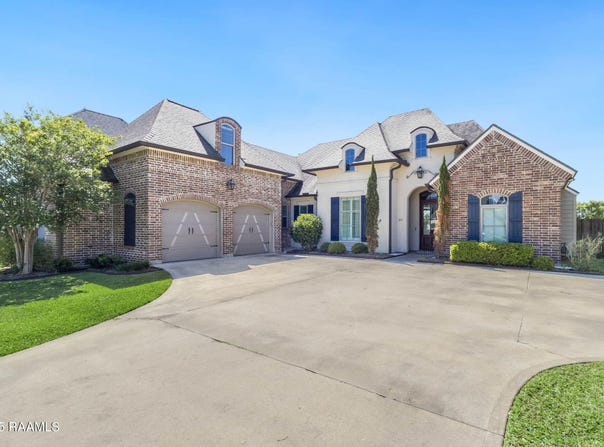 501 Bronze Palm Way, Youngsville, LA 70592