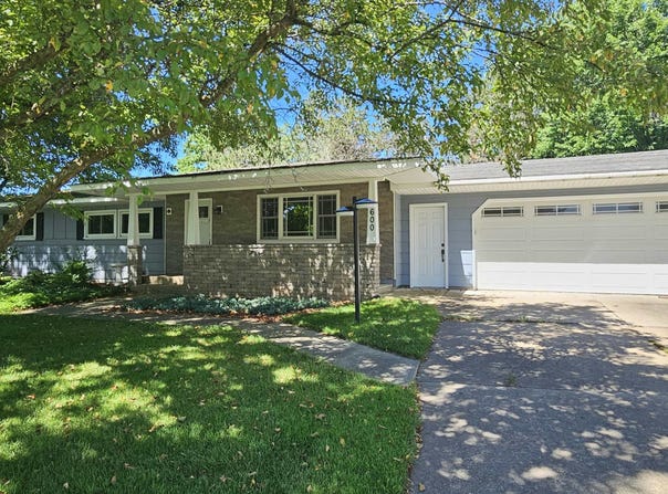1600 N PALMETTO AVENUE, Marshfield, WI 54449