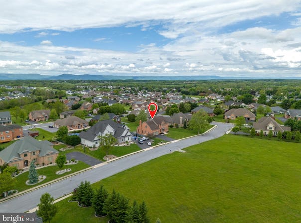 171 CELESTIAL TERRACE, GREENCASTLE, PA 17225