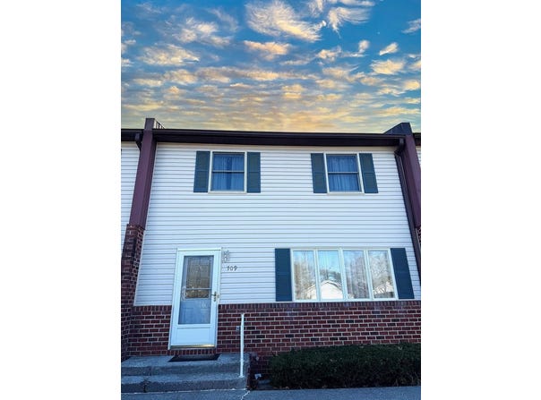 709 Chert Lane, BECKLEY, WV 25801