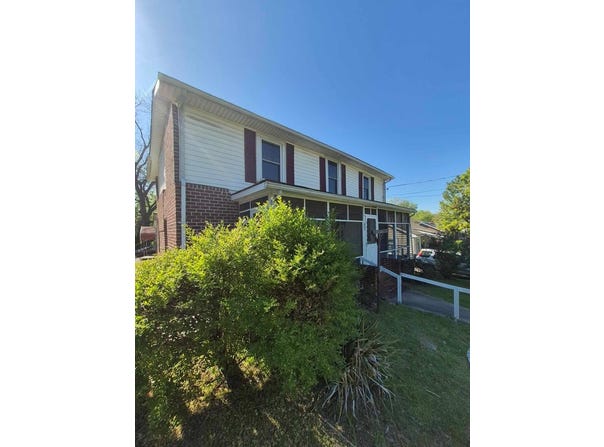 603 Griffin, Farmville, VA 23901