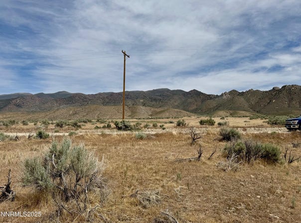 21775 Titanium Avenue, Lovelock, NV 89419