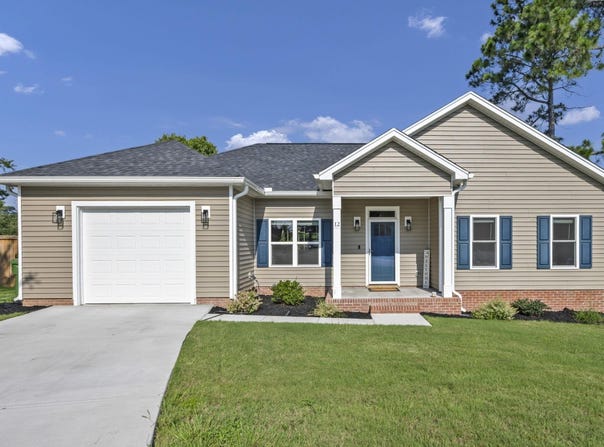 12 Magnolia Bay Court, Columbia, SC 29229