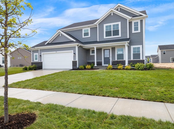 597 E 130th Lane, Crown Point, IN 46307