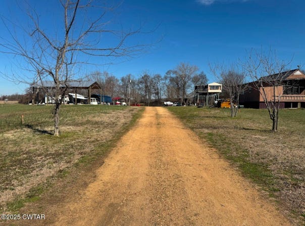 Arnold Lane, Savannah, TN 38372