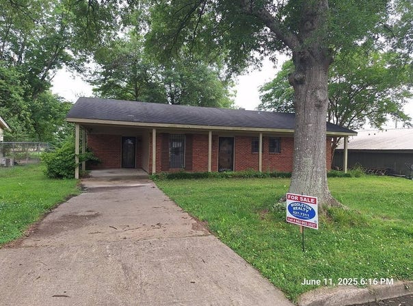 1304 Buena Vista, Clarksdale, MS 38614