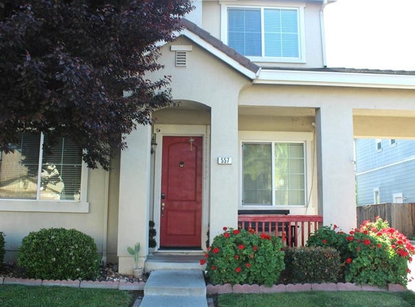 557 Stetson Drive, Oakdale, CA 95361
