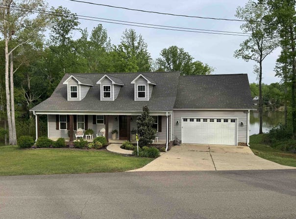 127 SYCAMORE, Adamsville, TN 38310-0000