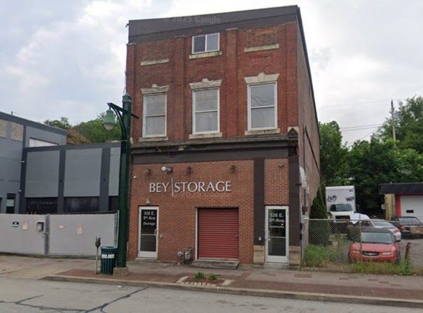 526 E 8th Ave, Munhall, PA 15120