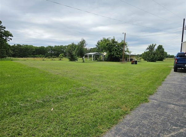 517 CR 1944, Emory, TX 75440