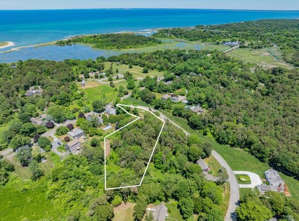 Ridgewood Drive, Brewster, MA 02631
