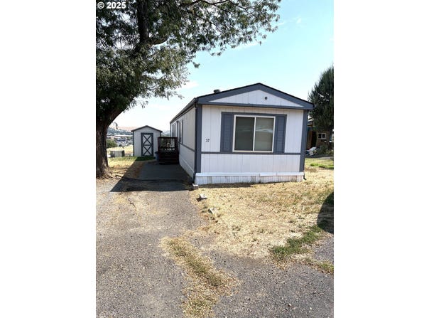 2801 SW HOUTAMA Rd, Pendleton, OR 97801