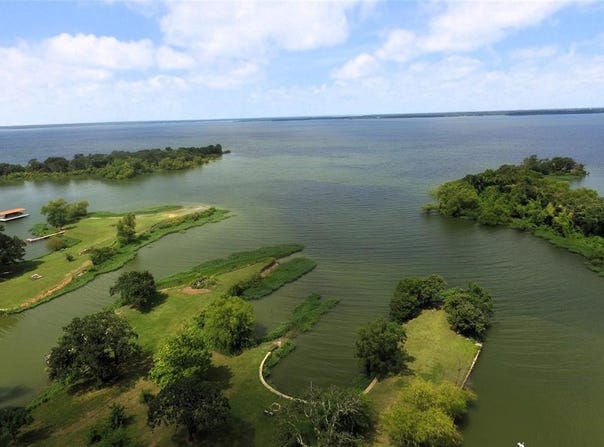 488 Briggs Boulevard, East Tawakoni, TX 75472