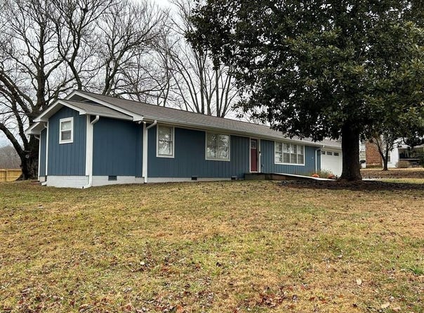 Hayesville, NC 28904