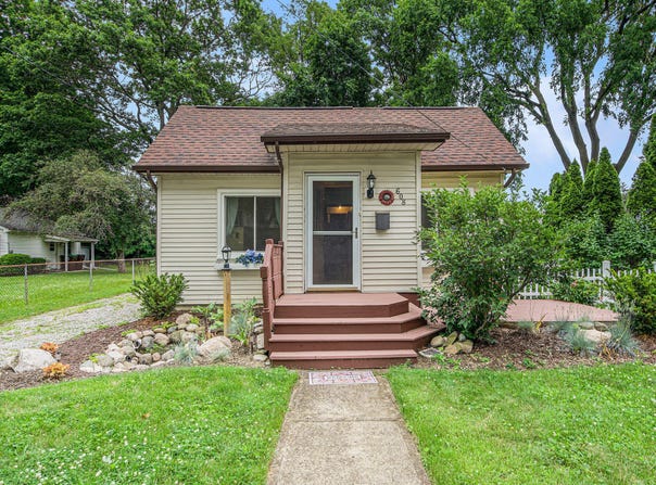 608 Church Street, Milan, MI 48160