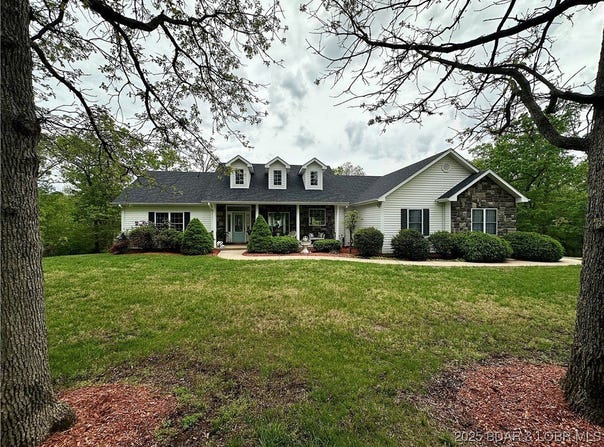 112 Rush Road, Eldon, MO 65026