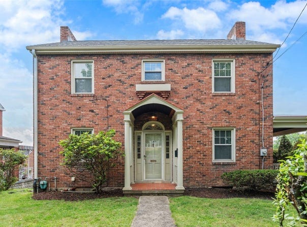 148 Stanton Court East, Stanton Heights, PA 15201