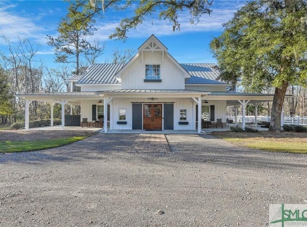 60 Sterling Creek Point, Richmond Hill, GA 31324