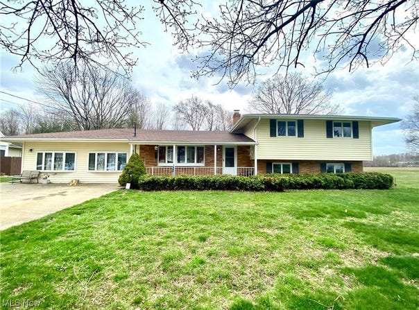 2934 Shirley Street, North Kingsville, OH 44030