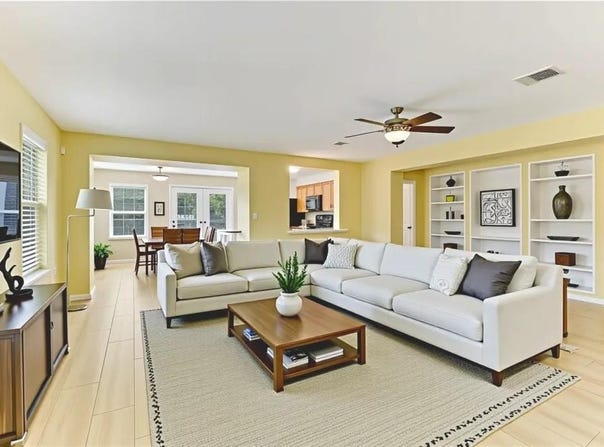 210 Deercreek LN, Leander, TX 78641